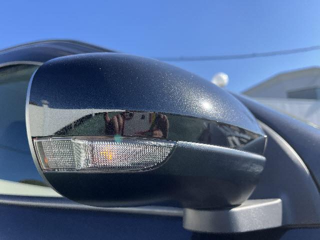 ライズ Ｚ　ＳＤナビ　フルセグＴＶ　バックカメラ　アクティブクルーズコントロール　ＬＥＤヘッドライト　ＬＥＤフォグランプ　ＥＴＣ２．０　パーキングセンサー　アイドリングストップ　スマートアシスト　プッシュスタート（25枚目）