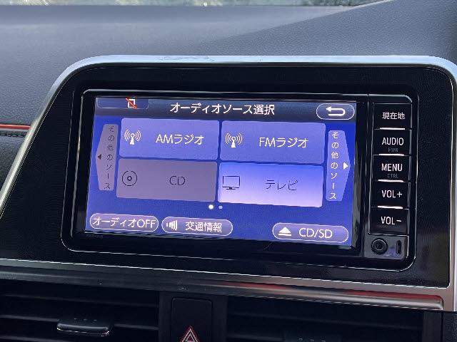 シエンタ Ｇ　Ｇ　トヨタセーフティセンス　純正ＳＤナビ　両側パワースライドドア　ワンセグ　ＢＬＵＥＴＯＯＴＨ　バックカメラ　ステアリングリモコン　左右シートヒーター　サイド＆カーテンエアバック　プライバシータラス（11枚目）