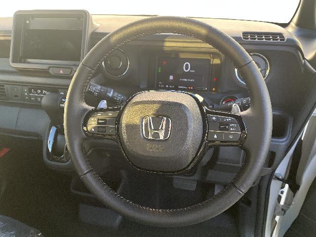 Ｎ－ＢＯＸカスタム ターボ　届出済未使用車　ホンダセンシング　左右シートヒーター　両側パワースライドドア　ＬＥＤヘッドライト　ＬＥＤフォグランプ　電動パーキング　アクティブクルーズコントロール　パドルシフト　ステアリングスイッチ（15枚目）