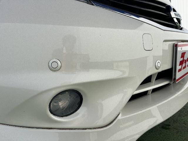 ノート エアロスタイルＶ＋セーフティ　ワンオーナー　ＳＤナビ　フルセグＴＶ　ＥＴＣ　アラウンドビューモニター　エマージェンシーブレーキ　キーフリー　プッシュスタート　アイドリングストップ　ＬＥＤヘッドライト（22枚目）