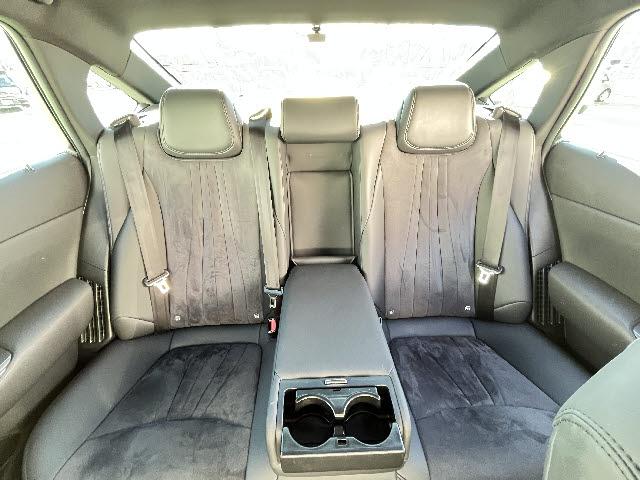 クラウンハイブリッド Ｓ　トヨタセーフティセンス　メーカーナビ　フルセグＴＶ　ステアリングスイッチ　全方位カメラ　ビルトインＥＴＣ　ＢＳＭ　クルーズコントロール　ＬＥＤヘッドライト　ＬＥＤフォグランプ　ハーフレザーシート（24枚目）