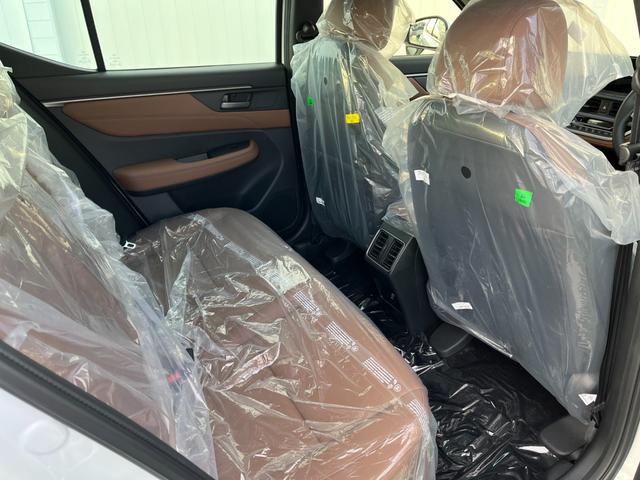 WR-V Z+ 登録済未使用車 ホンダセンシング レザーシート バックカメラ LEDヘッドライト LEDフォグライト ルーフレール アダプティブクルコン(11枚目)