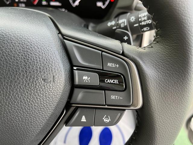WR-V Z+ 登録済未使用車 ホンダセンシング レザーシート バックカメラ LEDヘッドライト LEDフォグライト ルーフレール アダプティブクルコン(18枚目)
