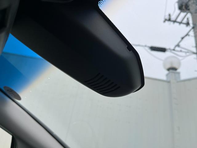 フィット １３Ｇ・Ｌパッケージ　ＳＤナビ　フルセグＴＶ　バックカメラ　ステアリングスイッチ　ＥＴＣ　社外アルミホイール　フロントドライブレコーダー　ＬＥＤヘッドライト　キーフリー　プッシュスタート（15枚目）