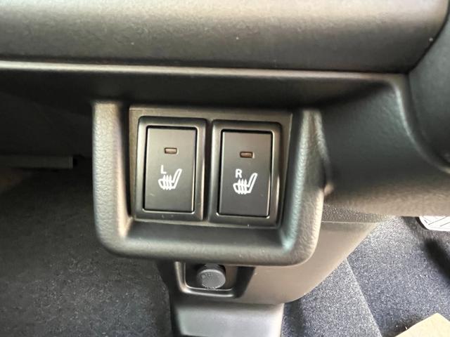 スペーシアカスタム ハイブリッドＸＳ　スズキセーフティーサポート　デュアルセンサーブレーキサポートＩＩ　ＬＥＤヘッドライト　ＬＥＤフォグランプ　ハーフレザーシート　ＨＵＤ　左右シートヒーター　ハンドルヒーター　両側パワースライドドア（5枚目）