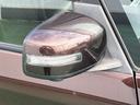 整備工場を併設しておりますので車検、点検、修理、板金等全てお任せ下さい。当店の整備工場は、陸運局認証指定工場です。車検場にお車を持ち込まなくても自社にて車検が受けられます。