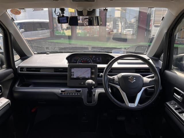 ワゴンR ハイブリッドFZ ハイブリッドFZ・セーフティサポート・衝突軽減ブレーキ・ワンオーナー車・純正メモリーナビ_フルセグTV・シートヒーター・ETC・キーフリーシステム・プッシュスタート・LEDヘッドライト・純正アルミ(3枚目)