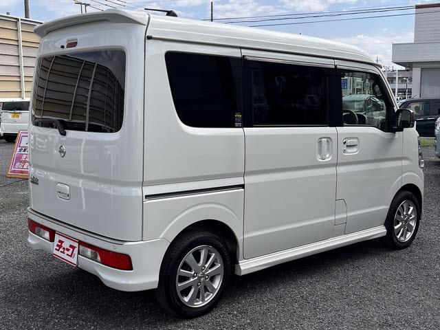 ＮＶ１００クリッパーリオ Ｅ　Ｅ・ハイルーフ・メモリーナビ・フルセグＴＶ・バックモニター・エマージェンシーブレーキ・パワースライドドア・キーフリー・プッシュスタート・ＨＩＤヘッドライト・ステアリングスイッチ・オートエアコン（5枚目）