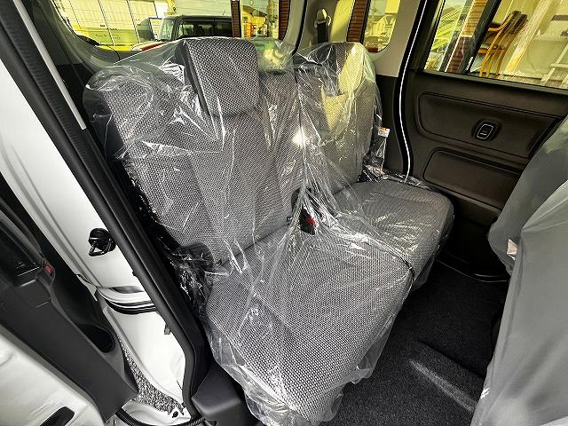 ワゴンＲスマイル ハイブリッドＸ　ハイブリッドＸ＿９インチスズキコネクトナビ＿フルセグＴＶ＿全方位モニター＿ＣＤ＿ＤＶＤ＿セーフティーサポート＿衝突軽減ブレーキ＿両側パワースライドドア＿電動パーキングブレーキ＿アダプティブクルーズＣ（8枚目）