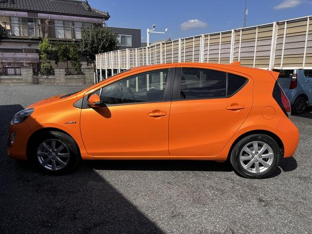 アクア Ｓ　純正ＳＤナビ・フルセグＴＶ・Ｂｌｕｅｔｏｏｔｈ・バックカメラ・ビルトインＥＴＣ２．０・キーフリー・ステアリングリモコン・オートライト・オートエアコン・純正ドライブレコーダー・シートヒーター（35枚目）