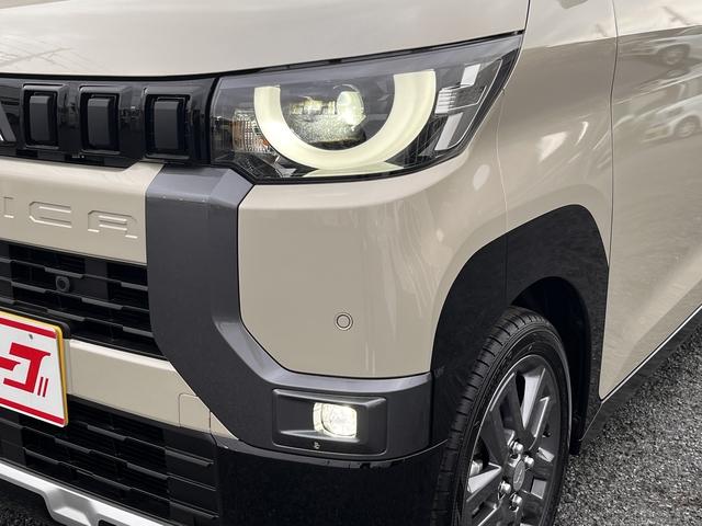 デリカミニ T プレミアム リミテッドエディション 登録済未使用車・ターボ・9型ディスプレイオーディオ・全方位モニター・両側パワースライドドア・eアシスト・MIパイロット・シートヒーター・LEDヘッドライト・電動パーキング・オートホールド(9枚目)