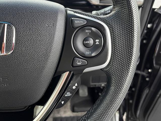 ステップワゴン モデューロＸ　ホンダセンシング　モデューロＸ＿ホンダセンシング＿９インチＳＤナビ＿フルセグＴＶ＿バックモニター＿ＥＴＣ＿両側パワースライドドア＿アダプティブクルーズコントロール＿ドライブレコーダー＿ＬＥＤヘッドライト＿オートハイ（12枚目）