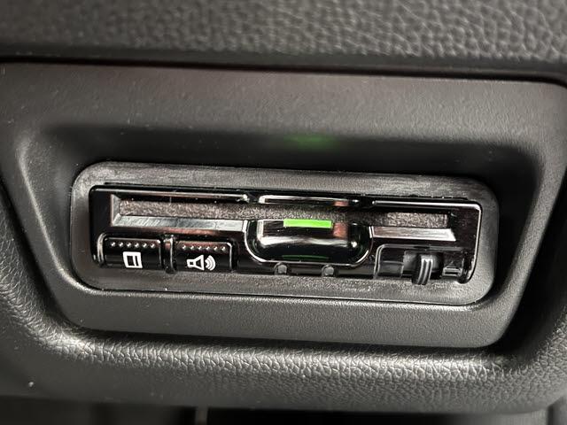 ステップワゴン モデューロＸ　ホンダセンシング　モデューロＸ＿ホンダセンシング＿９インチＳＤナビ＿フルセグＴＶ＿バックモニター＿ＥＴＣ＿両側パワースライドドア＿アダプティブクルーズコントロール＿ドライブレコーダー＿ＬＥＤヘッドライト＿オートハイ（19枚目）