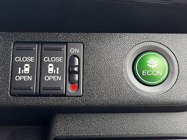 ステップワゴン モデューロＸ　ホンダセンシング　モデューロＸ＿ホンダセンシング＿９インチＳＤナビ＿フルセグＴＶ＿バックモニター＿ＥＴＣ＿両側パワースライドドア＿アダプティブクルーズコントロール＿ドライブレコーダー＿ＬＥＤヘッドライト＿オートハイ（25枚目）