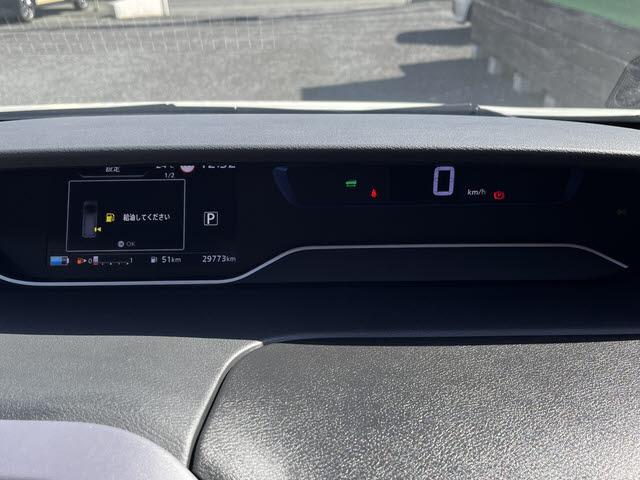 セレナ e-パワー ハイウェイスターV eパワーハイウェイスターV_ワンオーナー車_10インチSDナビ_フルセグTV_アラウンドビューモニターフリップダウンモニター_ハンズフリー左右オートスライドドア_(4枚目)