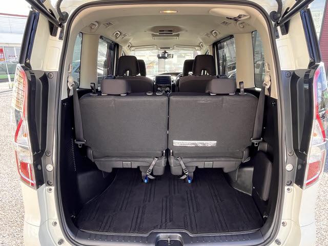 セレナ e-パワー ハイウェイスターV eパワーハイウェイスターV_ワンオーナー車_10インチSDナビ_フルセグTV_アラウンドビューモニターフリップダウンモニター_ハンズフリー左右オートスライドドア_(18枚目)