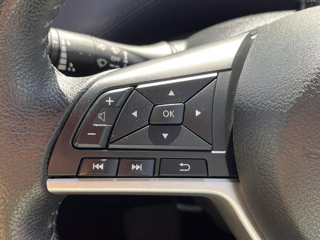 セレナ e-パワー ハイウェイスターV eパワーハイウェイスターV_ワンオーナー車_10インチSDナビ_フルセグTV_アラウンドビューモニターフリップダウンモニター_ハンズフリー左右オートスライドドア_(23枚目)