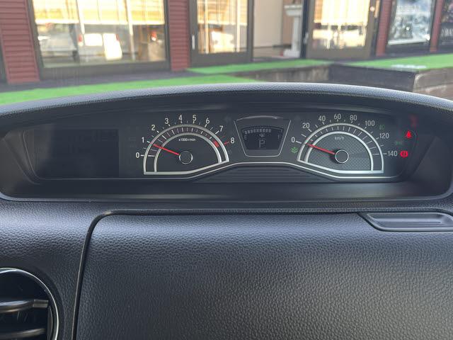 N-BOXカスタム G・Lホンダセンシング カスタム G・Lホンダセンシング_禁煙車・純正メモリーナビ・フルセグTV・バックモニター・アダプティブクルーズコントロール・ビルトインETC・パワースライドドア・シートヒーター・キーフリー(4枚目)