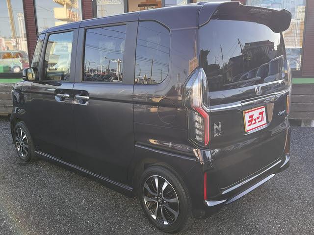 N-BOXカスタム G・Lホンダセンシング カスタム G・Lホンダセンシング_禁煙車・純正メモリーナビ・フルセグTV・バックモニター・アダプティブクルーズコントロール・ビルトインETC・パワースライドドア・シートヒーター・キーフリー(6枚目)