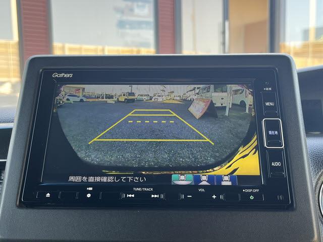 N-BOXカスタム G・Lホンダセンシング カスタム G・Lホンダセンシング_禁煙車・純正メモリーナビ・フルセグTV・バックモニター・アダプティブクルーズコントロール・ビルトインETC・パワースライドドア・シートヒーター・キーフリー(10枚目)