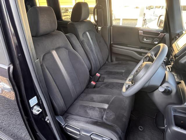 N-BOXカスタム G・Lホンダセンシング カスタム G・Lホンダセンシング_禁煙車・純正メモリーナビ・フルセグTV・バックモニター・アダプティブクルーズコントロール・ビルトインETC・パワースライドドア・シートヒーター・キーフリー(14枚目)