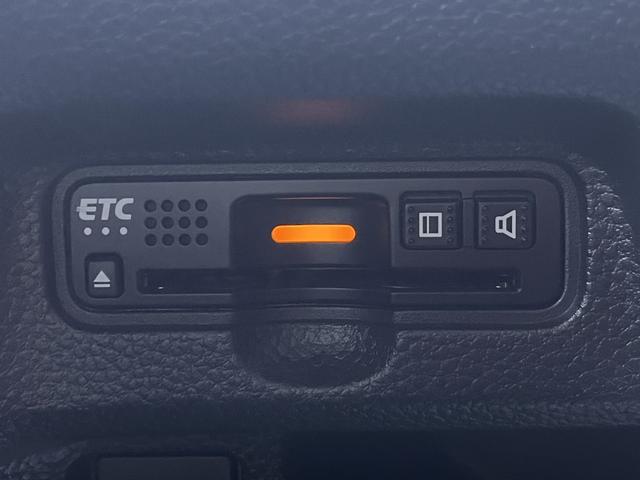 N-BOXカスタム G・Lホンダセンシング カスタム G・Lホンダセンシング_禁煙車・純正メモリーナビ・フルセグTV・バックモニター・アダプティブクルーズコントロール・ビルトインETC・パワースライドドア・シートヒーター・キーフリー(19枚目)