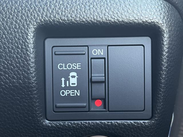 N-BOXカスタム G・Lホンダセンシング カスタム G・Lホンダセンシング_禁煙車・純正メモリーナビ・フルセグTV・バックモニター・アダプティブクルーズコントロール・ビルトインETC・パワースライドドア・シートヒーター・キーフリー(21枚目)