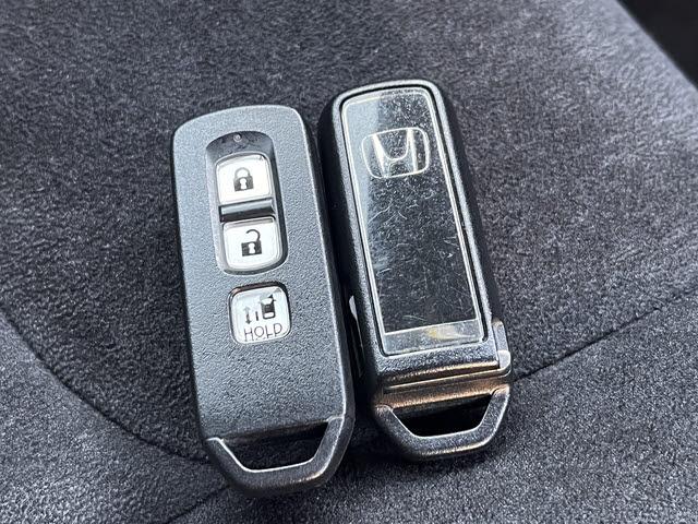 N-BOXカスタム G・Lホンダセンシング カスタム G・Lホンダセンシング_禁煙車・純正メモリーナビ・フルセグTV・バックモニター・アダプティブクルーズコントロール・ビルトインETC・パワースライドドア・シートヒーター・キーフリー(26枚目)