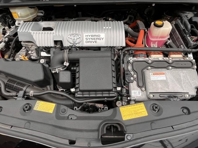 プリウス Ｓ　バックモニター・ビルトインＥＴＣ・ＨＩＤヘッドライト・純正ＳＤナビ・ＣＤ・ラジオ・Ｂｌｕｅｔｏｏｔｈ・ワンセグＴＶ・オートエアコン・キーフリーシステム・プッシュスタート・電動格納ミラー（8枚目）