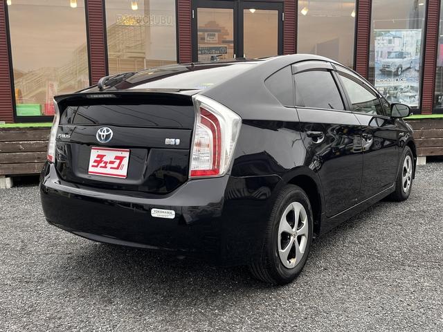 プリウス Ｓ　バックモニター・ビルトインＥＴＣ・ＨＩＤヘッドライト・純正ＳＤナビ・ＣＤ・ラジオ・Ｂｌｕｅｔｏｏｔｈ・ワンセグＴＶ・オートエアコン・キーフリーシステム・プッシュスタート・電動格納ミラー（14枚目）