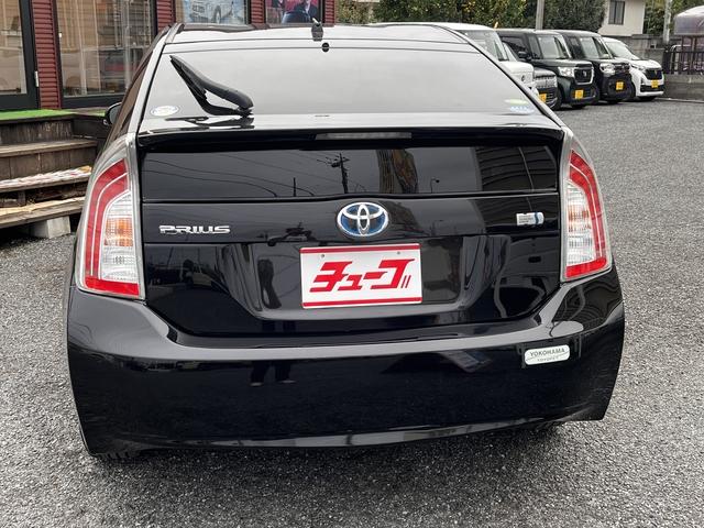 プリウス Ｓ　バックモニター・ビルトインＥＴＣ・ＨＩＤヘッドライト・純正ＳＤナビ・ＣＤ・ラジオ・Ｂｌｕｅｔｏｏｔｈ・ワンセグＴＶ・オートエアコン・キーフリーシステム・プッシュスタート・電動格納ミラー（18枚目）