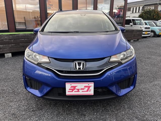 フィット １３Ｇ・Ｌパッケージ　ワンオーナー・８インチメモリーナビ・フルセグＴＶ・Ｂｌｕｅｔｏｏｔｈ・バックカメラ・ステアリングリモコン・ＥＴＣ・キーフリー・オートエアコン・アイドリングストップ（17枚目）