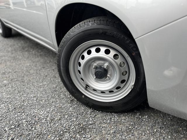 プロボックス ハイブリッドGX 禁煙車・フロントパワーウィンドウ・電動格納ミラー・ETC・オートライト・オートハイビーム・オートエアコン・社外CDデッキ・ラジオ・トヨタセーフティーセンス・キーレスエントリー(10枚目)