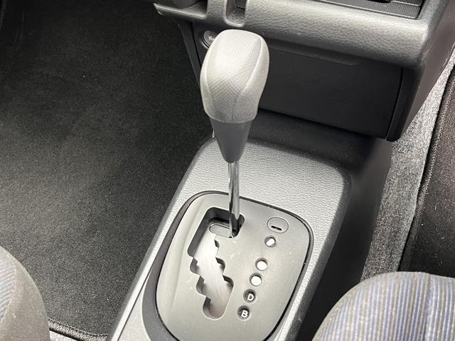 プロボックス ハイブリッドGX 禁煙車・フロントパワーウィンドウ・電動格納ミラー・ETC・オートライト・オートハイビーム・オートエアコン・社外CDデッキ・ラジオ・トヨタセーフティーセンス・キーレスエントリー(27枚目)