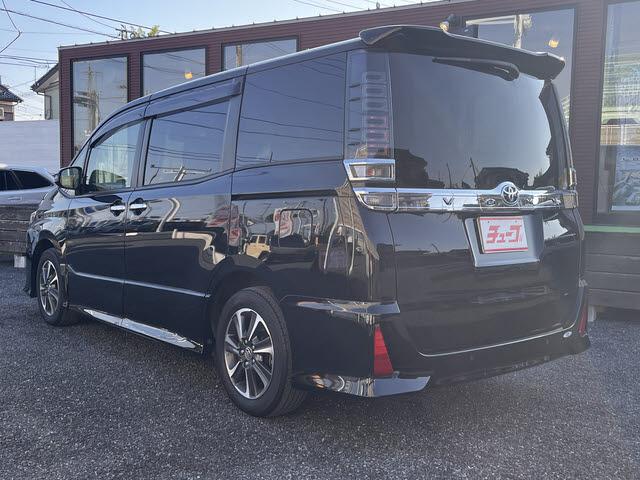 ヴォクシー ZS 煌III ZSキラメキ3_9インチSDナビ_フルセグTV_純正フリップダウンモニター_ETC2.0_セーフティーセンス_クルーズコントロール_両側パワースライドドア_LEDヘッドライト_オートライト_キーフリー(6枚目)