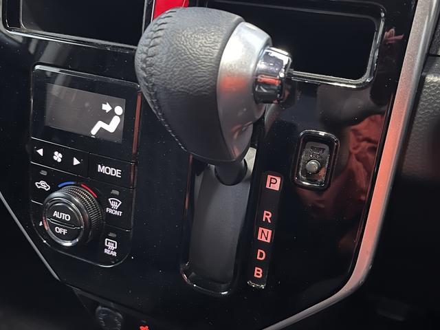 タンク カスタムＧ－Ｔ　カスタムＧ－Ｔ＿モデリスタエアロ＿モデリスタマフラー＿純正９インチＳＤナビ＿シートヒーター＿プッシュスタート＿キーフリー＿ＬＥＤヘッドライト＿クルーズコントロール＿スマートアシスト＿衝突軽減ブレーキ（16枚目）