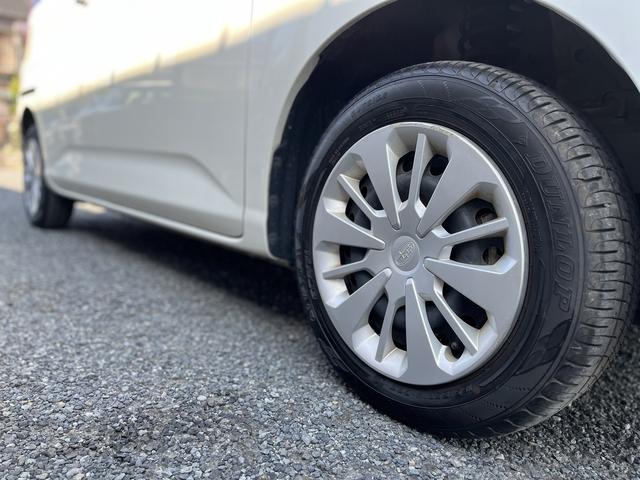 大好評のボディコーティング「ウルトラストロングコート」もご納車までに施工可能。レクサス正規販売店でも正式採用のガラスコートです。唯一本物のガラス成分配合でボディを汚れや色褪せから守ります。