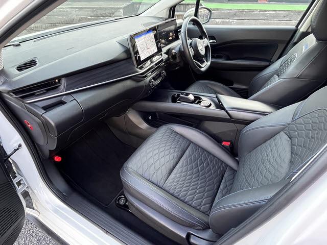 ノート オーテック クロスオーバー オーテッククロスオーバー_ニッサンコネクトナビ_フルセグTV_アラウンドビューモニター_エマージェンシーブレーキ_アダプティブクルーズコントロール_デジタルインナーミラー_専用レザーシート(14枚目)