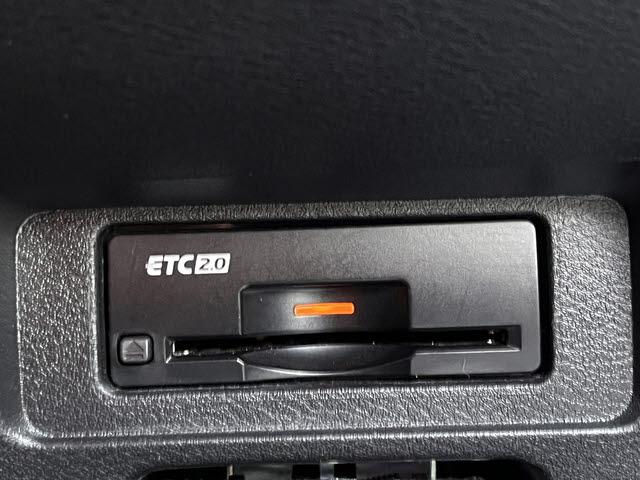 ノート オーテック クロスオーバー オーテッククロスオーバー_ニッサンコネクトナビ_フルセグTV_アラウンドビューモニター_エマージェンシーブレーキ_アダプティブクルーズコントロール_デジタルインナーミラー_専用レザーシート(19枚目)