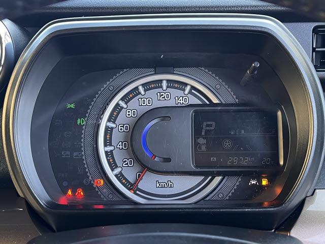 スペーシアギア マイスタイル　ハイブリッドマイスタイル＿純正９インチメモリーナビ＿フルセグＴＶ＿ワンオーナー＿全方位モニター＿両側パワースライドドア＿シートヒーター＿アダプティブクルーズコントロール＿ヘッドアップディスプレイ（4枚目）