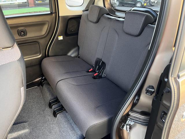 ワゴンＲスマイル ハイブリッドＳリミテッド　ハイブリッドＳリミテッド＿デュアルカメラブレーキサポート＿エンジンプッシュスタート＿キーフリーシステム＿ステアリングスイッチ＿シートヒーター＿リアパーキングセンサー＿アイドリングストップ（13枚目）