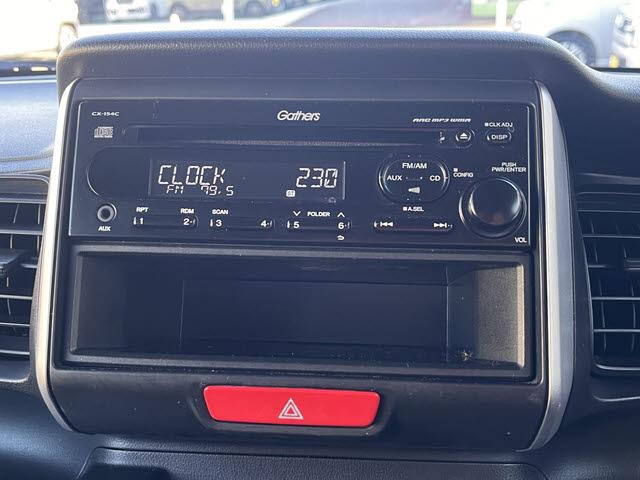 Ｎ－ＢＯＸ Ｇ・Ｌパッケージ　Ｇ－Ｌパッケージ＿パワースライドドア＿スマートキー＿プッシュスタート＿ステアリングスイッチ＿社外１４インチアルミホイール＿リアシートスライド＿リアロールシェイド＿両側スライドドア＿ベンチシート（9枚目）