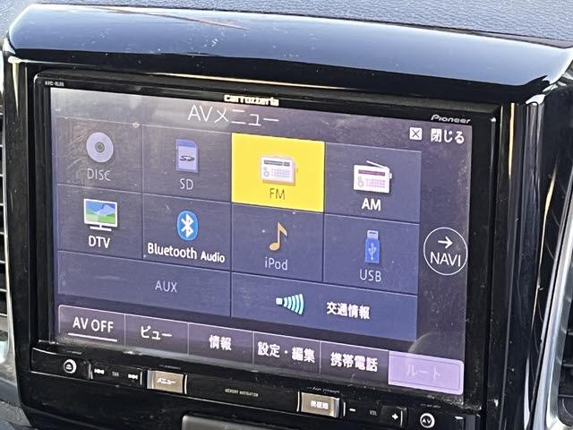スペーシアカスタム ＸＳリミテッド　カスタムＸＳリミテッド＿８インチカロッツェリアメモリーナビ＿フルセグＴＶ＿バックモニター＿両側パワースライドドア＿レーダーブレーキサポートシステム＿アイドリングストップ＿ＨＩＤヘッドライト（9枚目）