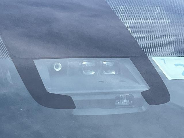 シエンタ Ｇ　セーフティーエディション　Ｇセーフティエディション＿純正ＳＤナビ＿フルセグＴＶ＿パノラミックビューモニター＿両側パワースライドドア＿運転席助手席シートヒーター＿純正アルミホイール＿キーフリー＿プッシュスタート＿ＬＥＤ（11枚目）