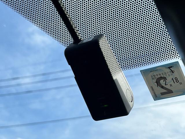 シエンタ Ｇ　セーフティーエディション　Ｇセーフティエディション＿純正ＳＤナビ＿フルセグＴＶ＿パノラミックビューモニター＿両側パワースライドドア＿運転席助手席シートヒーター＿純正アルミホイール＿キーフリー＿プッシュスタート＿ＬＥＤ（12枚目）