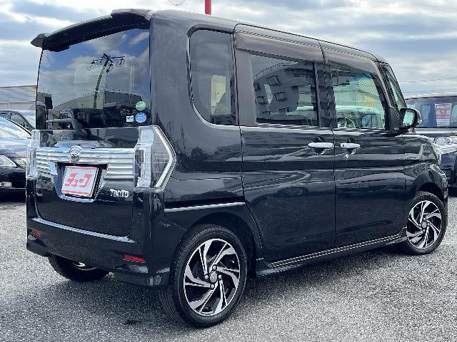 タント カスタムＲＳ　トップエディションＶＳ　ＳＡＩＩＩ　スマートアシスト３　ターボ　両側パワースライドドア　ＬＥＤヘッドライト　純正８インチナビ　Ｄ席シートヒーター　ＬＥＤヘッドライト　全方位カメラ　走行中ＴＶ視聴可　ＨＤＭＩ端子（5枚目）