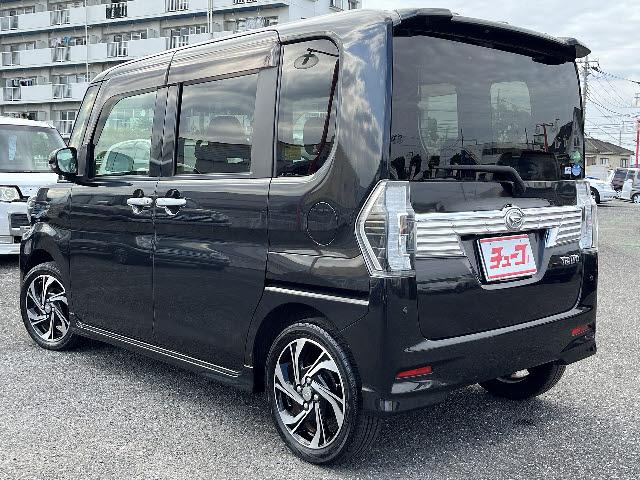 タント カスタムＲＳ　トップエディションＶＳ　ＳＡＩＩＩ　スマートアシスト３　ターボ　両側パワースライドドア　ＬＥＤヘッドライト　純正８インチナビ　Ｄ席シートヒーター　ＬＥＤヘッドライト　全方位カメラ　走行中ＴＶ視聴可　ＨＤＭＩ端子（6枚目）