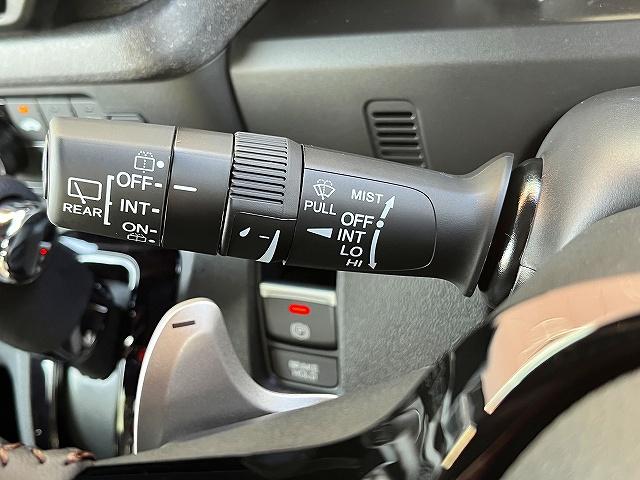 Ｎ－ＢＯＸカスタム ターボ　カスタムターボ　マルチビューカメラ　両側パワースライドドア　ホンダセンシング　ＬＥＤヘッドライト　アダプティブクルーズコントロール　パドルシフト　カラー液晶メーター　キーフリー　プッシュスタート（9枚目）