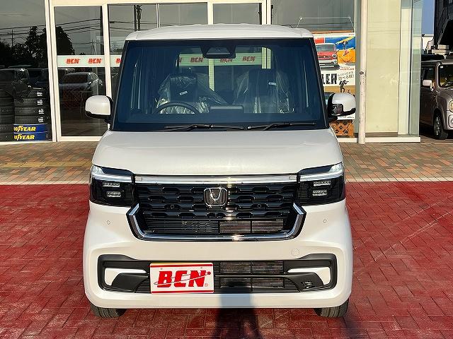 Ｎ－ＢＯＸカスタム ターボ　カスタムターボ　マルチビューカメラ　両側パワースライドドア　ホンダセンシング　ＬＥＤヘッドライト　アダプティブクルーズコントロール　パドルシフト　カラー液晶メーター　キーフリー　プッシュスタート（21枚目）