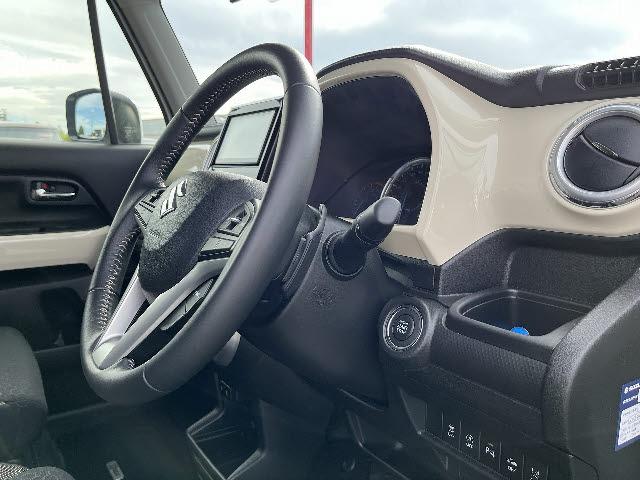 クロスビー ハイブリッドMZ ターボ ディスプレイオーディオ バックカメラ キーフリー プッシュスタート デュアルカメラブレーキサポート LEDヘッドライト 前席シートヒーター パドルシフト レーダークルーズコントロール(7枚目)